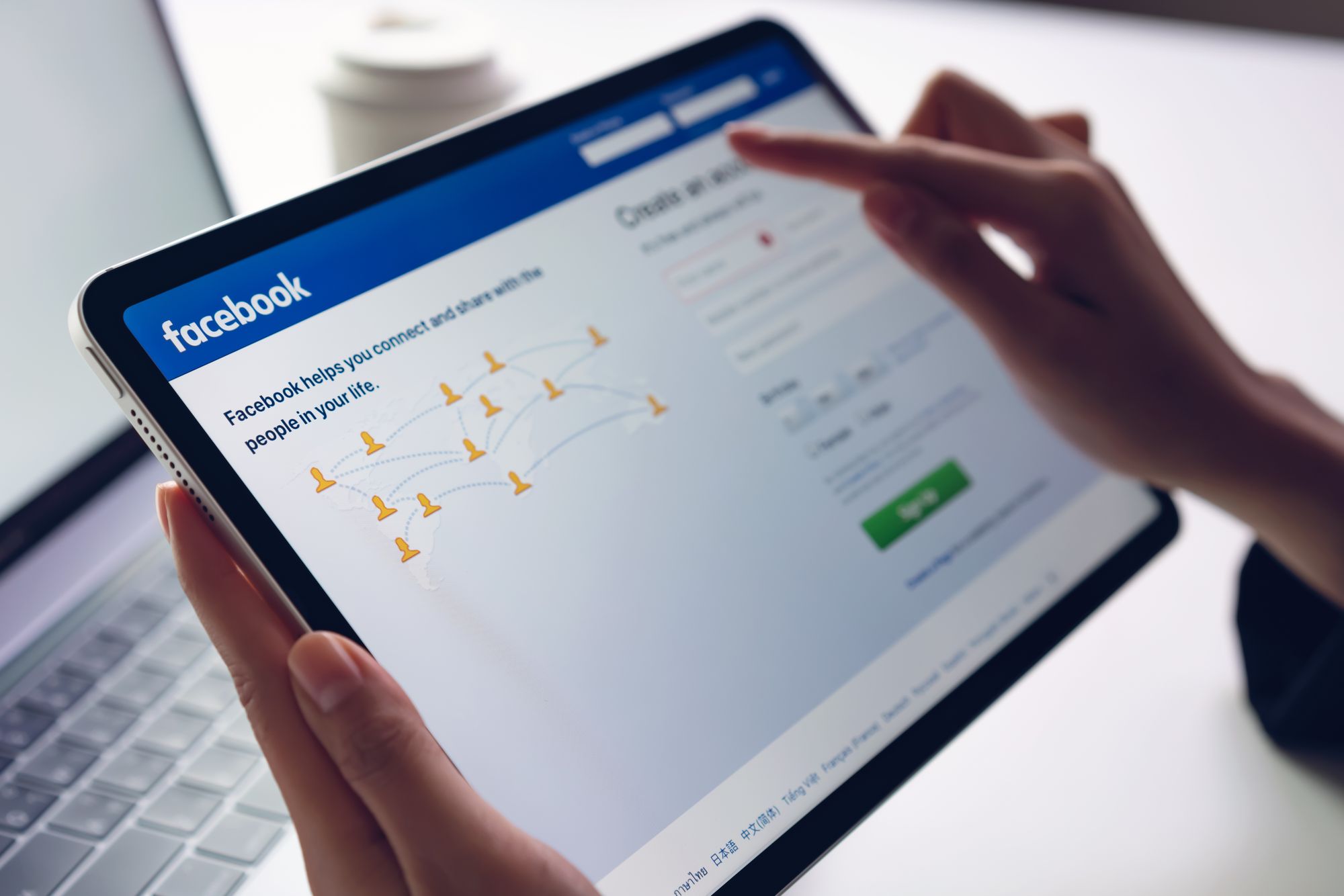 Crypto Scam Ads Could Lead to Facebook Shut Down in Thailand