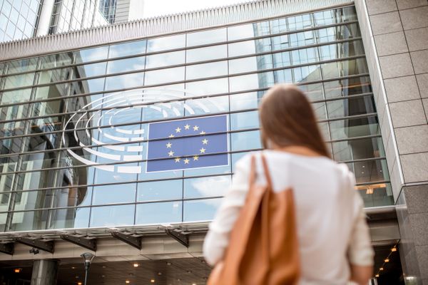 EU Parliament Approves of Markets in Crypto Assets & Fund Transfer Regulations